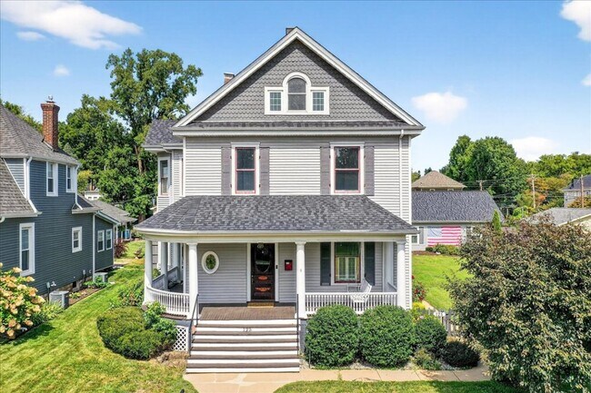 Primary Photo - 125 Houston St