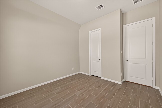 Building Photo - 27003 Estella Mdw Ln