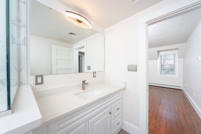 Fully-renovated bathroom 1 - 206 E Marion St