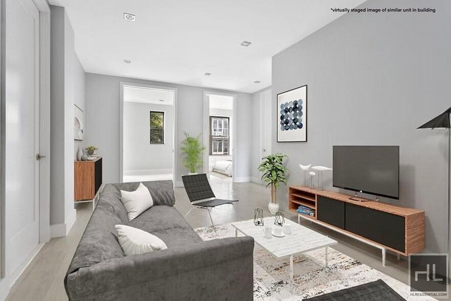 Building Photo - STANTON ST.