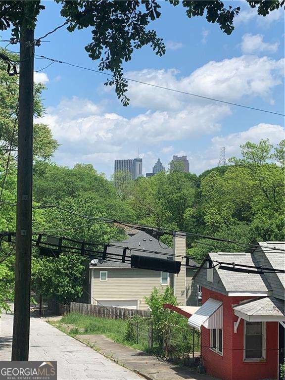 Building Photo - 242 Dodd Ave SW