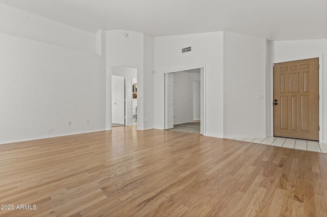 Building Photo - 20947 N 107th Dr