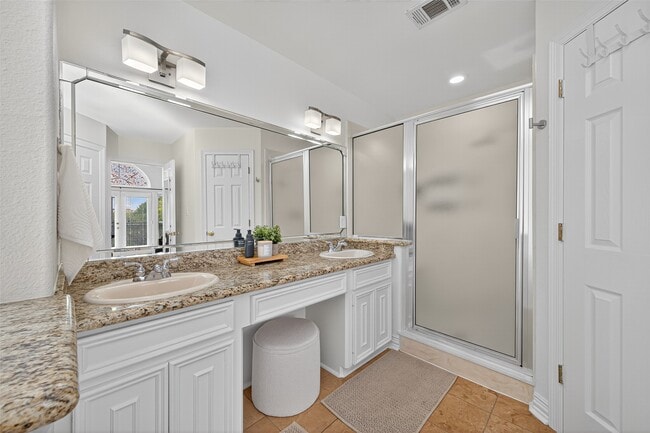 Building Photo - 1505 Wentworth St