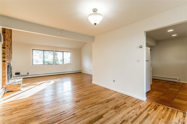 Building Photo - 35 B S Norwood Rd