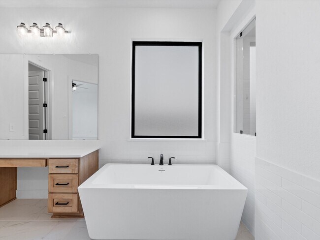 Building Photo - 30715 Chamomile Bnd