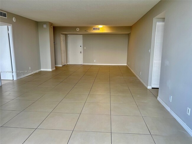 Building Photo - 600 Three Islands Boulevard