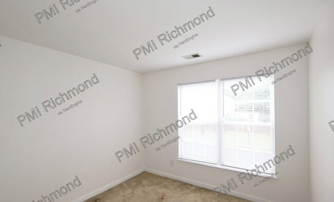 Building Photo - 8607 Millstream Dr