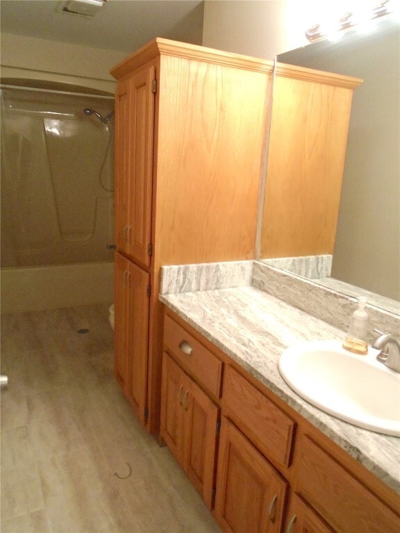 Building Photo - 1109 Peachtree Ct