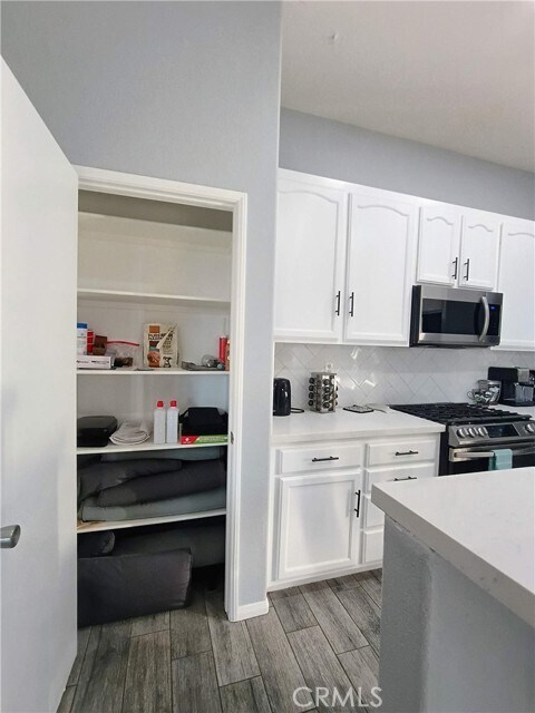 Building Photo - 13581 Mountain Top Dr