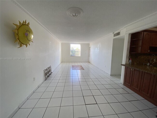 Building Photo - 5775 W 20th Ave