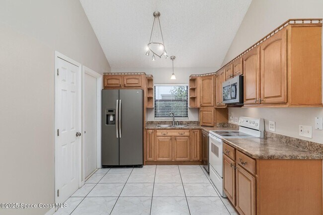 Building Photo - 2326 Skywind Cir