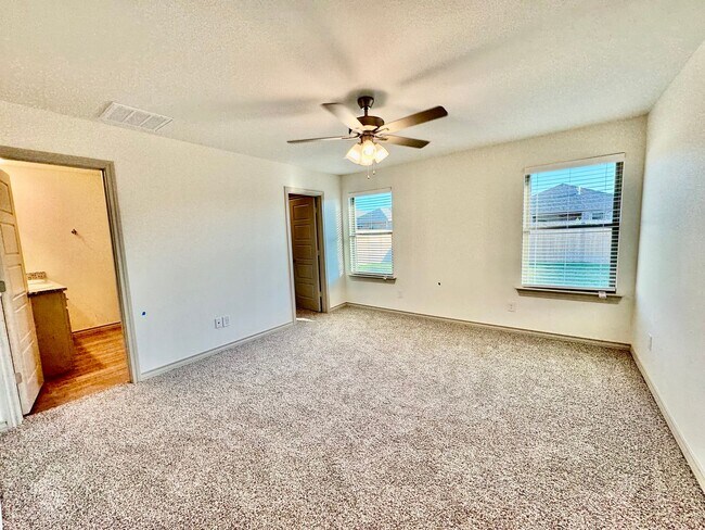 Building Photo - 3 Bed 2 Bath - Frenship ISD