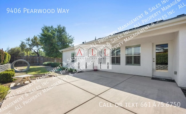 Building Photo - 9406 Pearwood Way