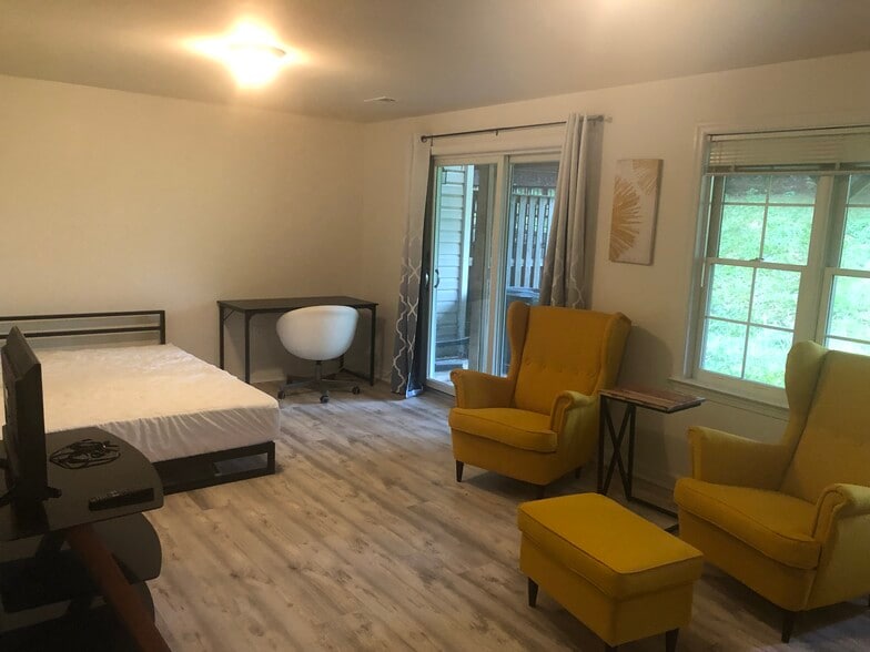 Basement Room - 6403 Knapsack Ln