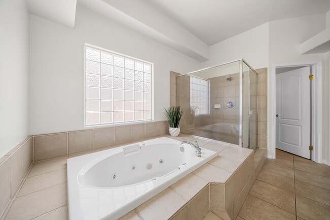 Building Photo - 8614 Exodus Ln