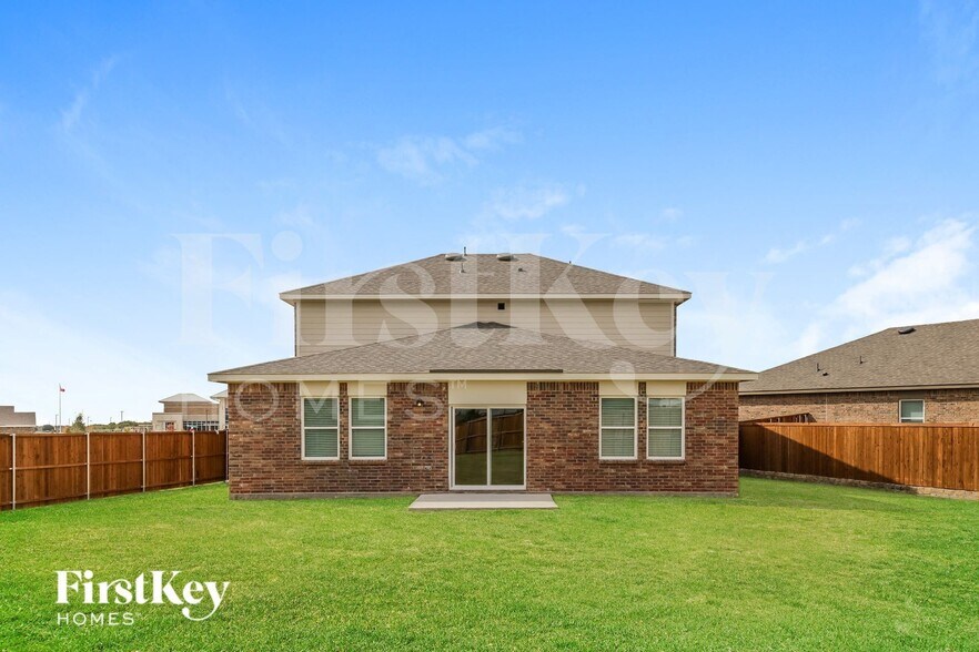 Building Photo - 1840 Sandlin Dr