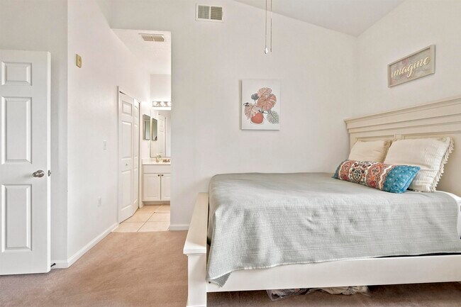 Building Photo - 1509 Carnoustie Ct