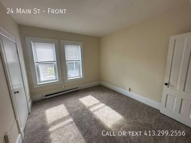 Building Photo - Charming 2 Bedroom, 2 Bathroom Apartment i...