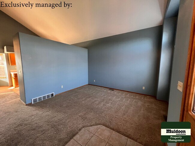 Building Photo - Beautiful home in Claremont Ranch