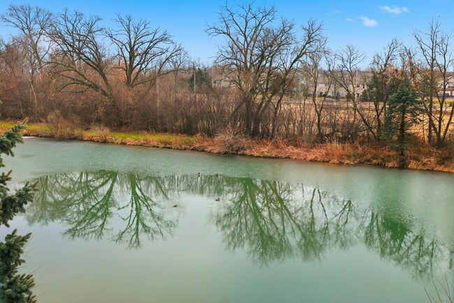 Building Photo - 2249 Hudson Cir