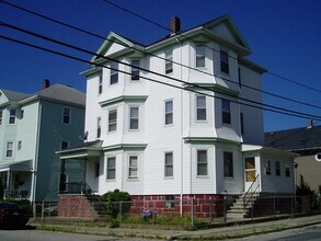 Building Photo - 303 Cambridge St