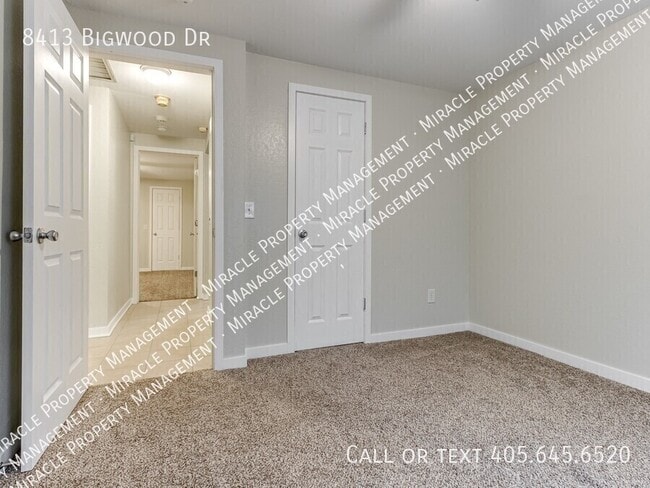 Building Photo - 8413 Bigwood Dr
