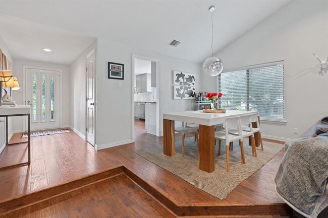Building Photo - 1428 Gracy Dr