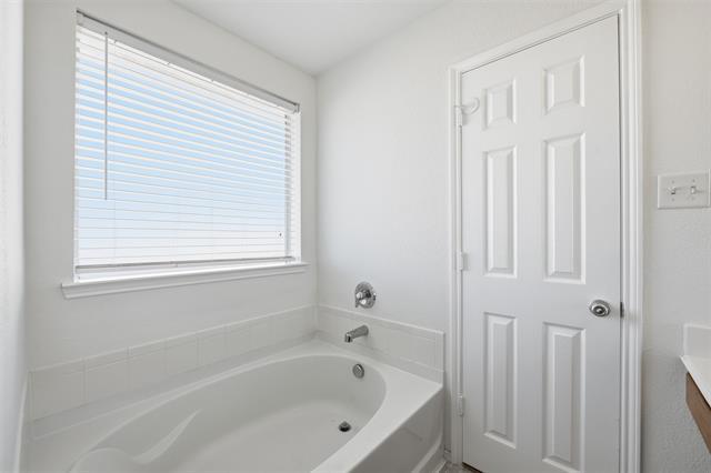 Building Photo - 4417 Westbend Ln