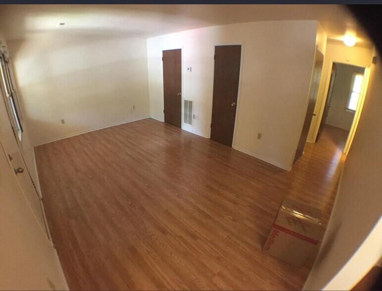 Building Photo - 1747 Donlee Dr