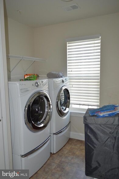 Building Photo - 4967 Windpower Way