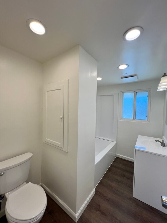 Building Photo - Westminster 3 bed 1.5 Bath Open House 7/11 11am-1pm