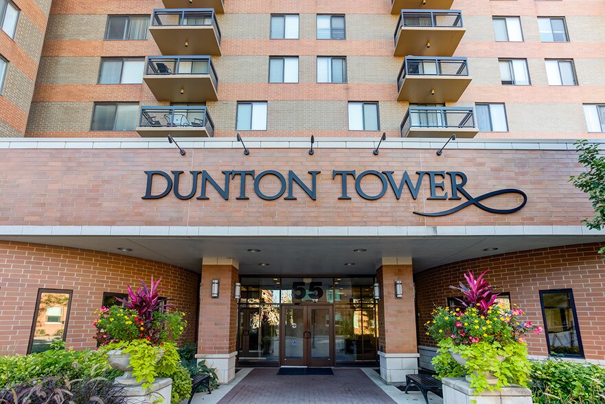 Dunton Tower Apartments 55 S Vail Ave Arlington Heights IL 60005