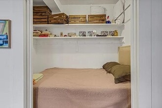 Building Photo - 333 W 56th St