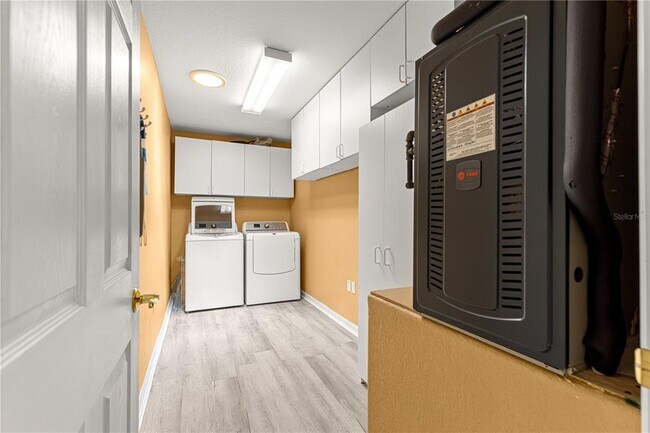 Building Photo - 9891 SE 138th Loop