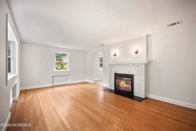 Building Photo - 18 Fierro Ave
