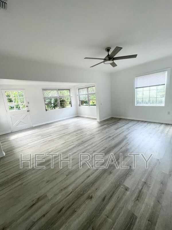 Building Photo - 1588 Hamilton Street