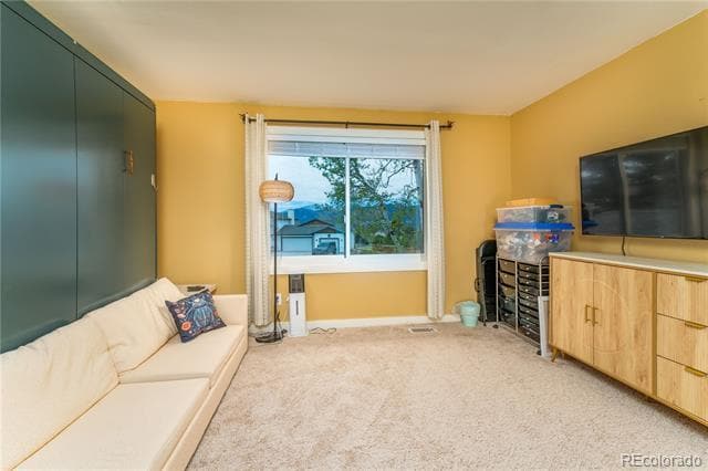 Building Photo - 440 Picasso Ct