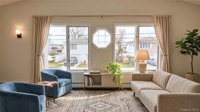 Building Photo - 468 Nassau Ave