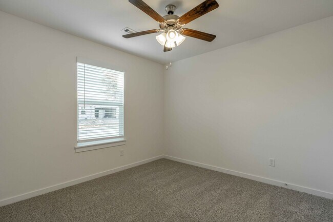 Building Photo - 4530 W Canyon Run Dr