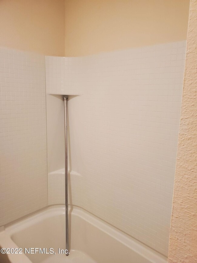 Building Photo - 880 Observatory Pkwy