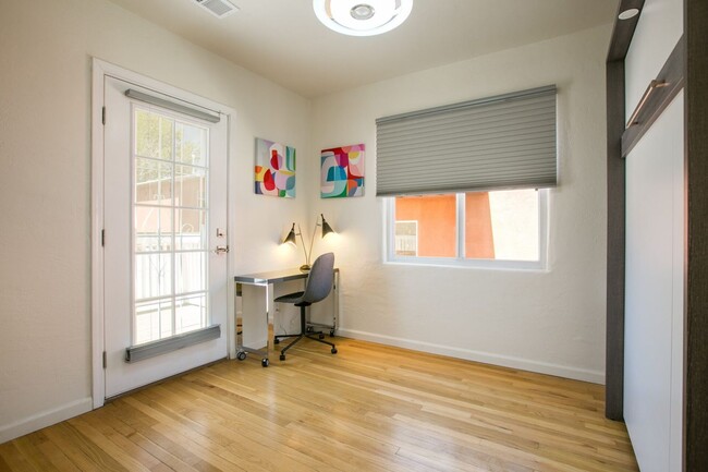 Building Photo - Newly renovated! 3 Bedroom in Nob Hill