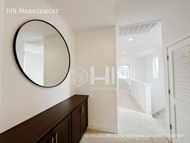 Building Photo - 38238 Luma Terrace