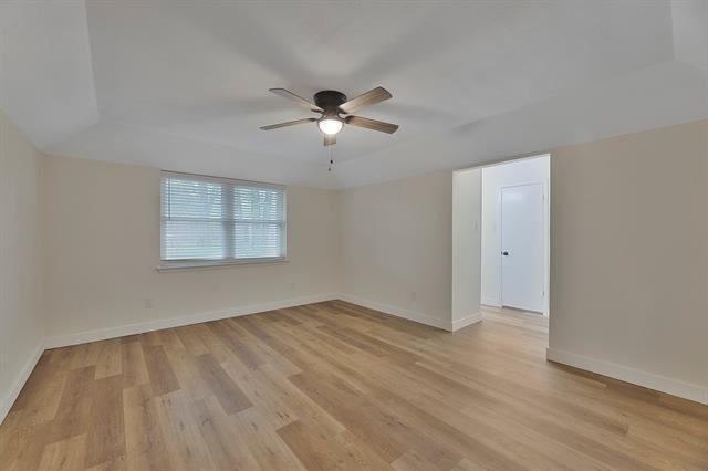 Building Photo - 5622 Woodhollow Dr