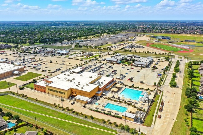 Building Photo - 26507 Grey Sparrow Dr