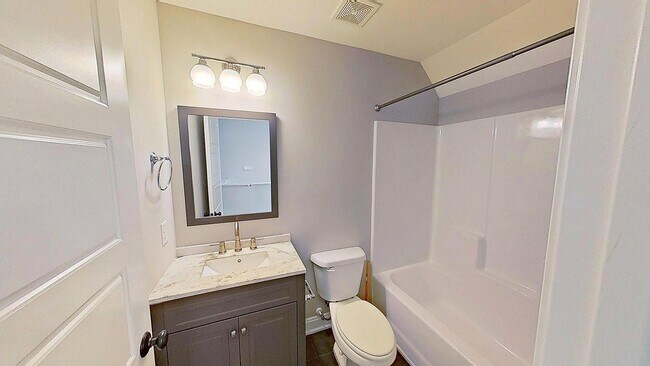 Building Photo - 119 Ashley Wds Ct