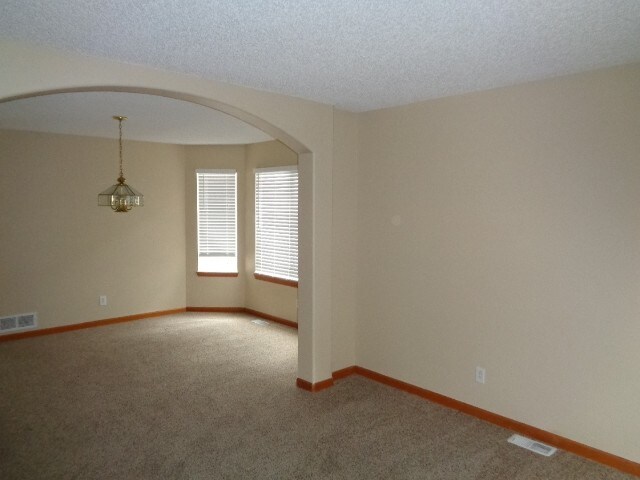 Building Photo - 20912 E Crestline Cir