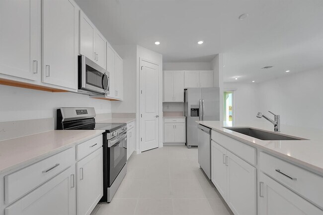 Building Photo - 3462 Cedar Grv Dr