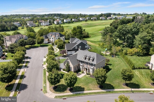 Building Photo - 921 Putting Green Cir