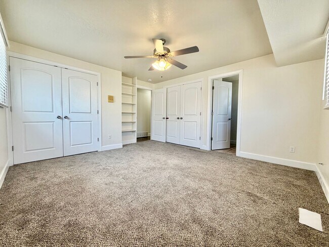Building Photo - 250 N 360 W