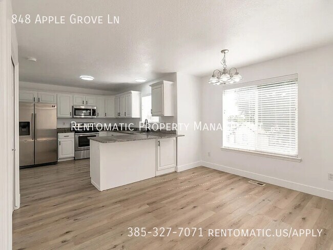 Building Photo - 848 Apple Grove Ln